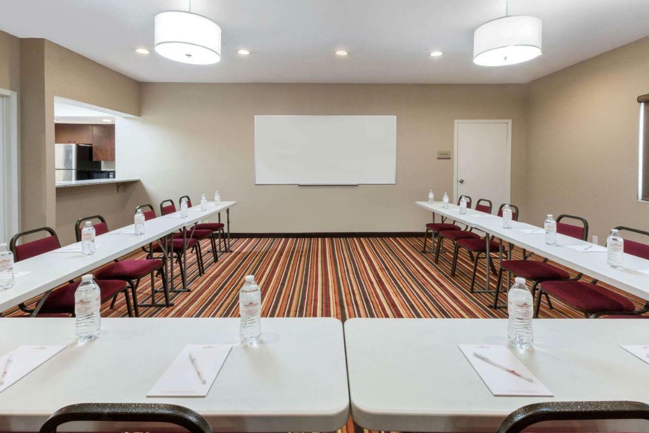 Hawthorn Suites By Wyndham Detroit Southfield Ngoại thất bức ảnh